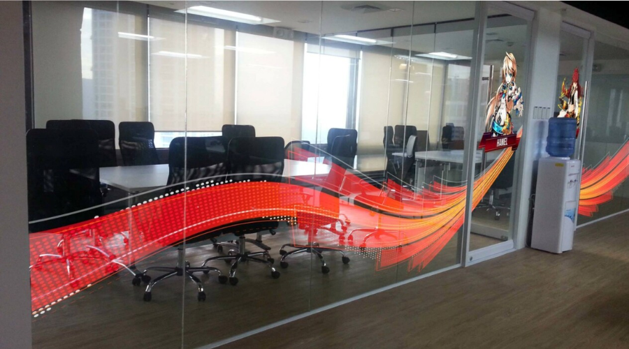 Service Provider of Transparent Vinyl Printing Services in Ghaziabad, Uttar Pradesh, India.